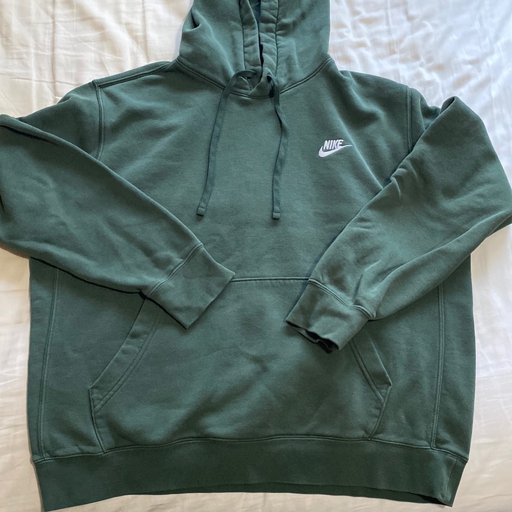 Nike club fleece Hoodie